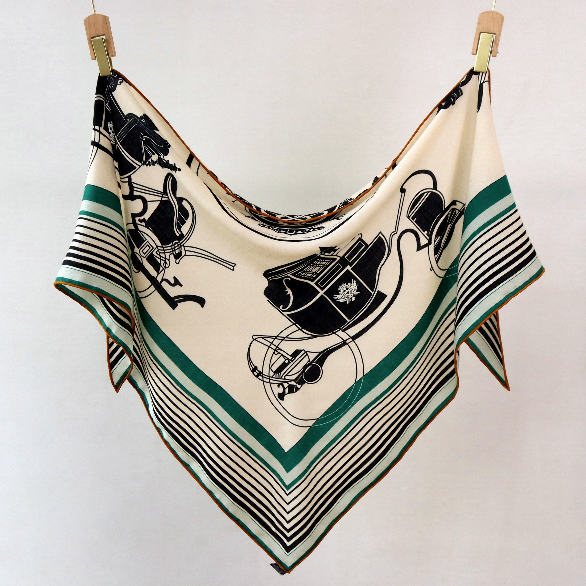 Vintage Equestrian Print Silk  - огляд і ціна Pashmina Wrap Large