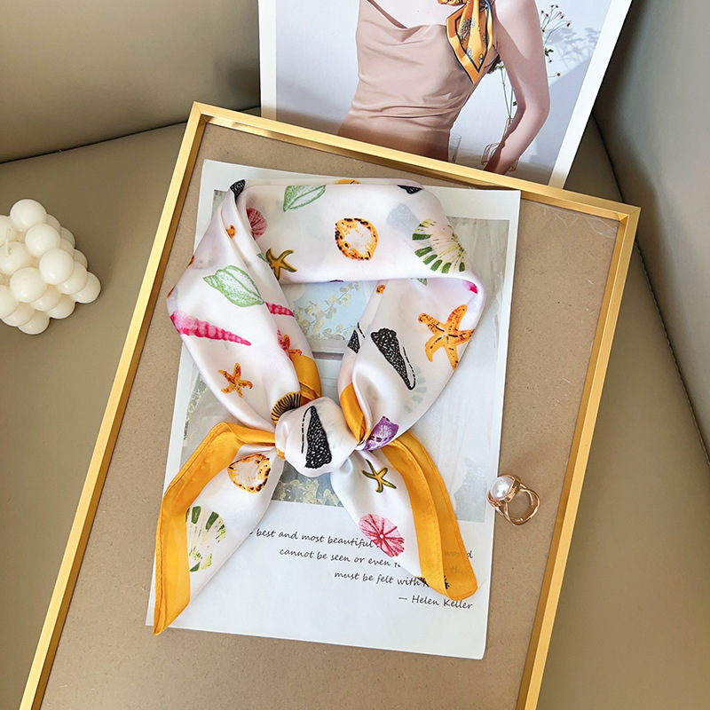 Women Silk Feeling Square Scar - огляд і ціна Scarf Silk Square