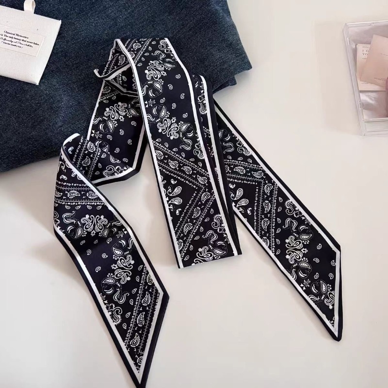 Black White Double Sided Paisl - огляд і ціна Ascot Neck Scarf