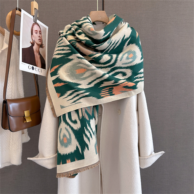 2025 Brand Warm Cashmere Ponch - огляд і ціна Woven Scarf Blanket