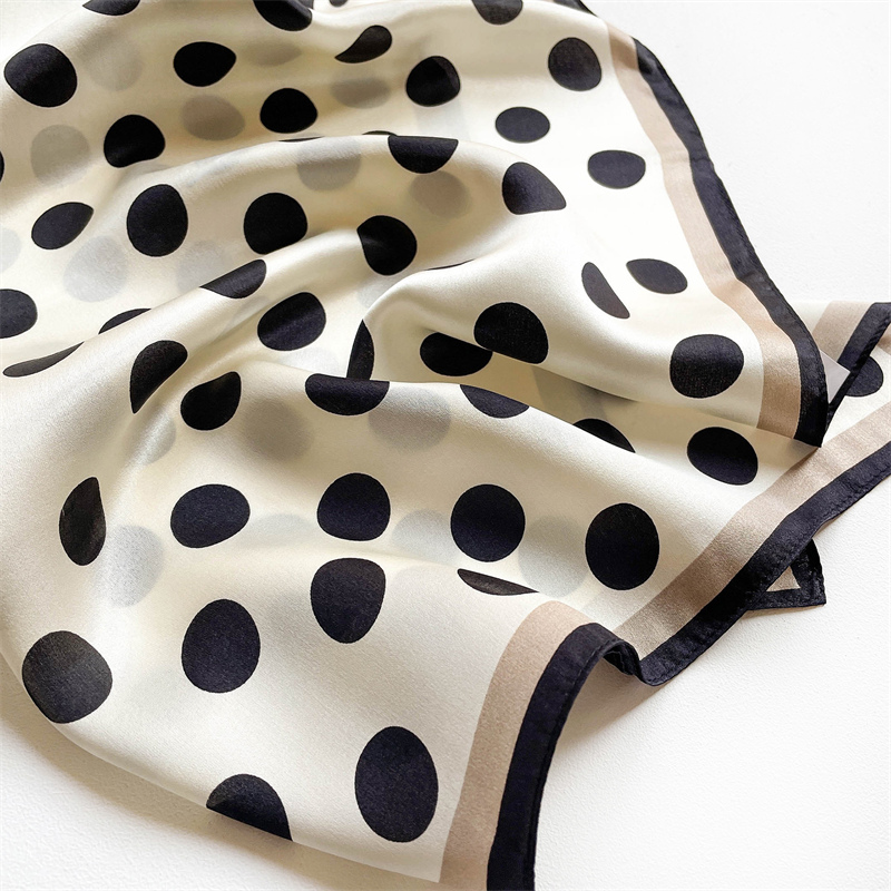 2024 New Pure Silk Scarf Small - огляд і ціна Ascot Neck Scarf