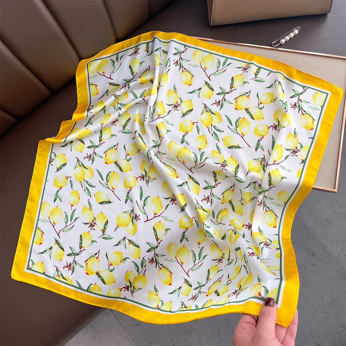 2025 New Yellow Lemon Print Sq - огляд і ціна Scarf Silk Square