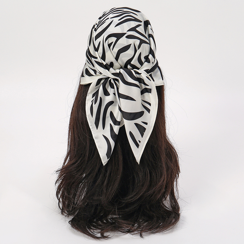 2025 Fashion Zebra Stripes Des - огляд і ціна Silk Tie Striped