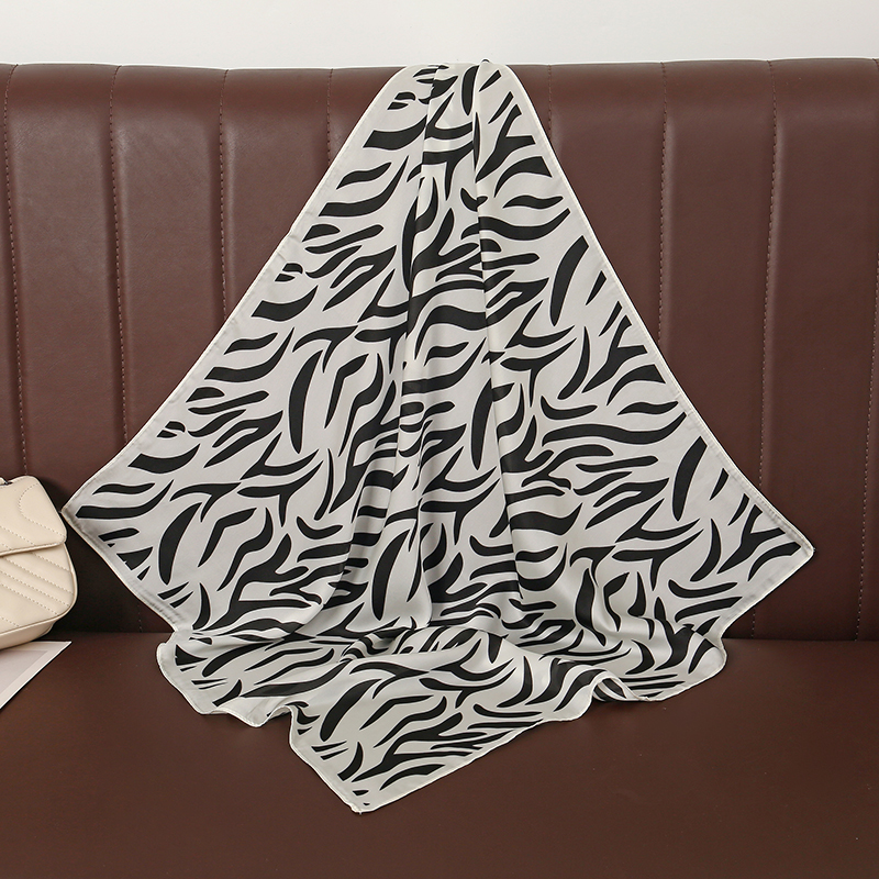 2025 Fashion Zebra Stripes Des - огляд і ціна Silk Tie Striped